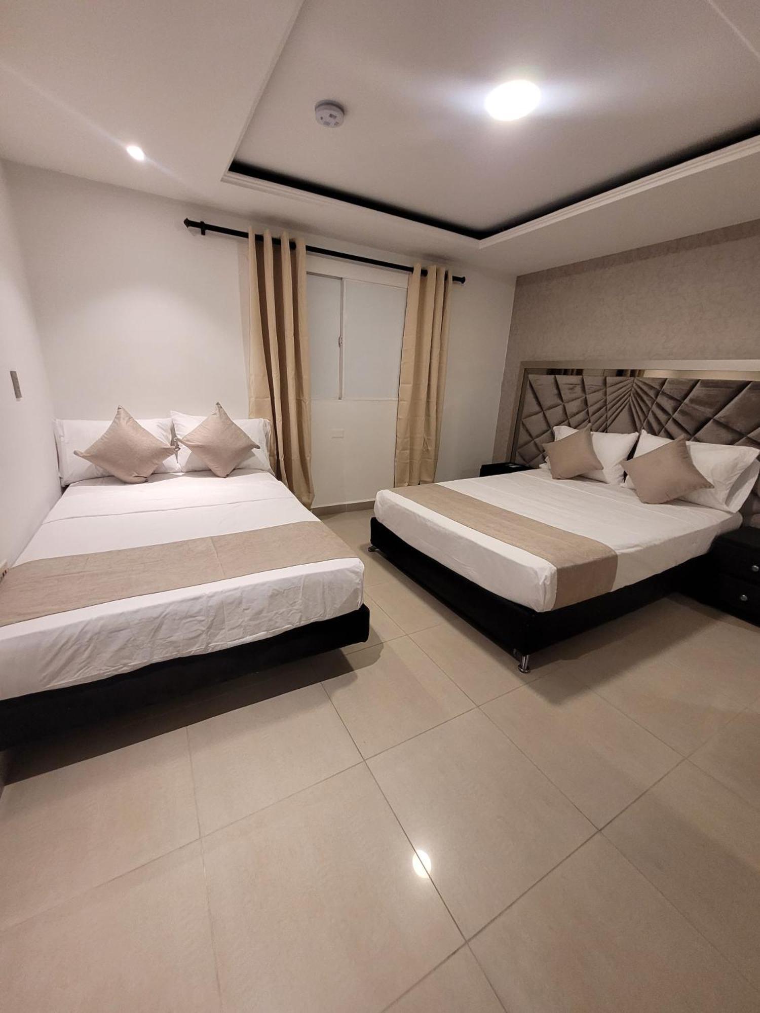 Hotel Med 33 Medellín Dış mekan fotoğraf